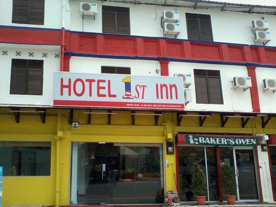 Oyo 89738 1St Inn Hotel Glenmarie Shah Alam Exteriör bild